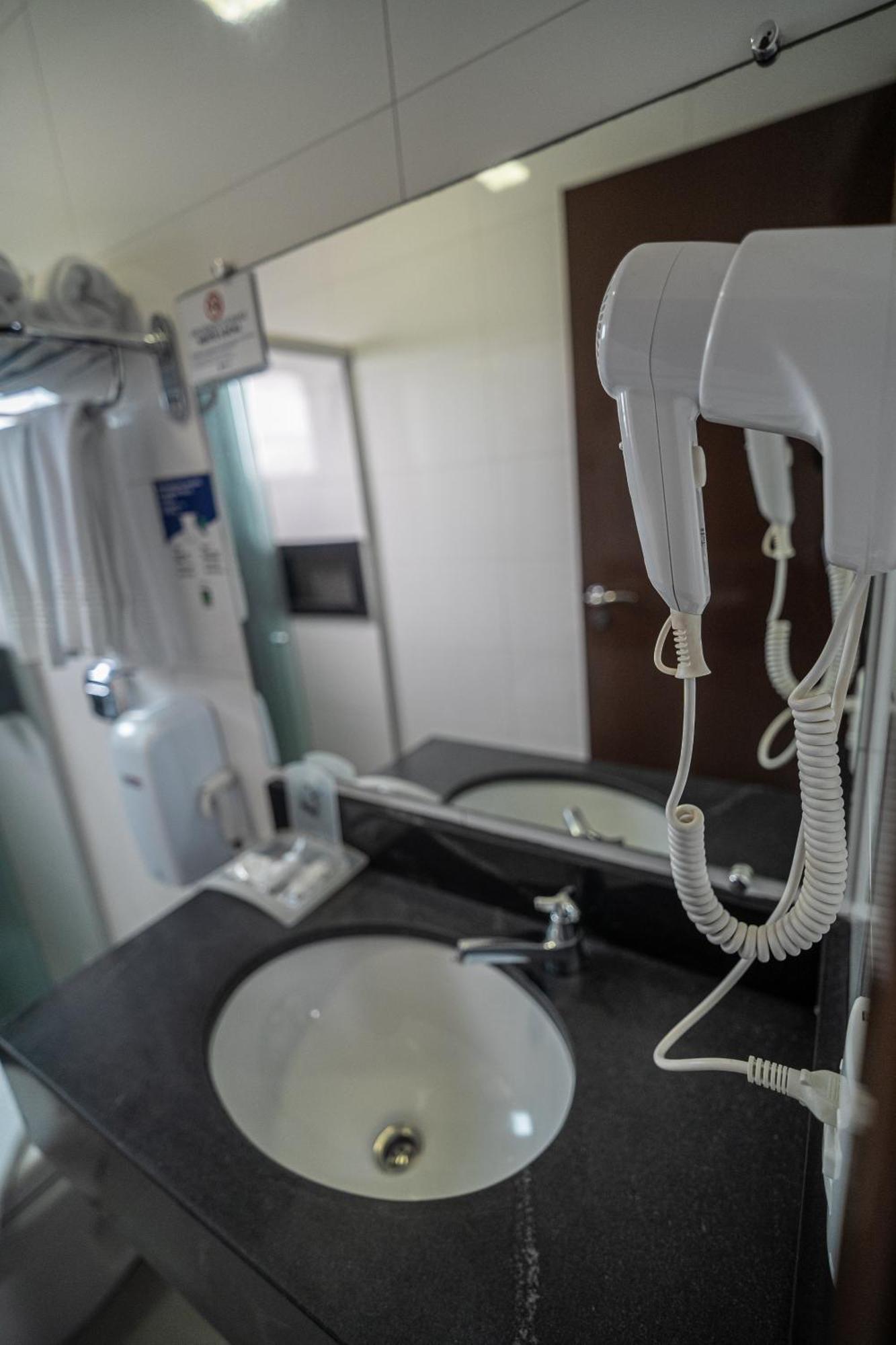 Hotel Opuka Sorriso Bagian luar foto